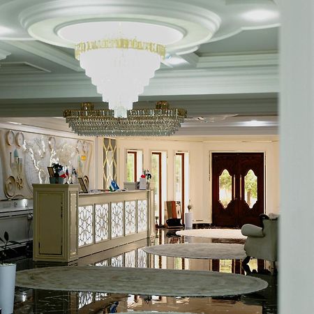 Ko'K Saroy Plaza Hotel Самарканд Екстер'єр фото