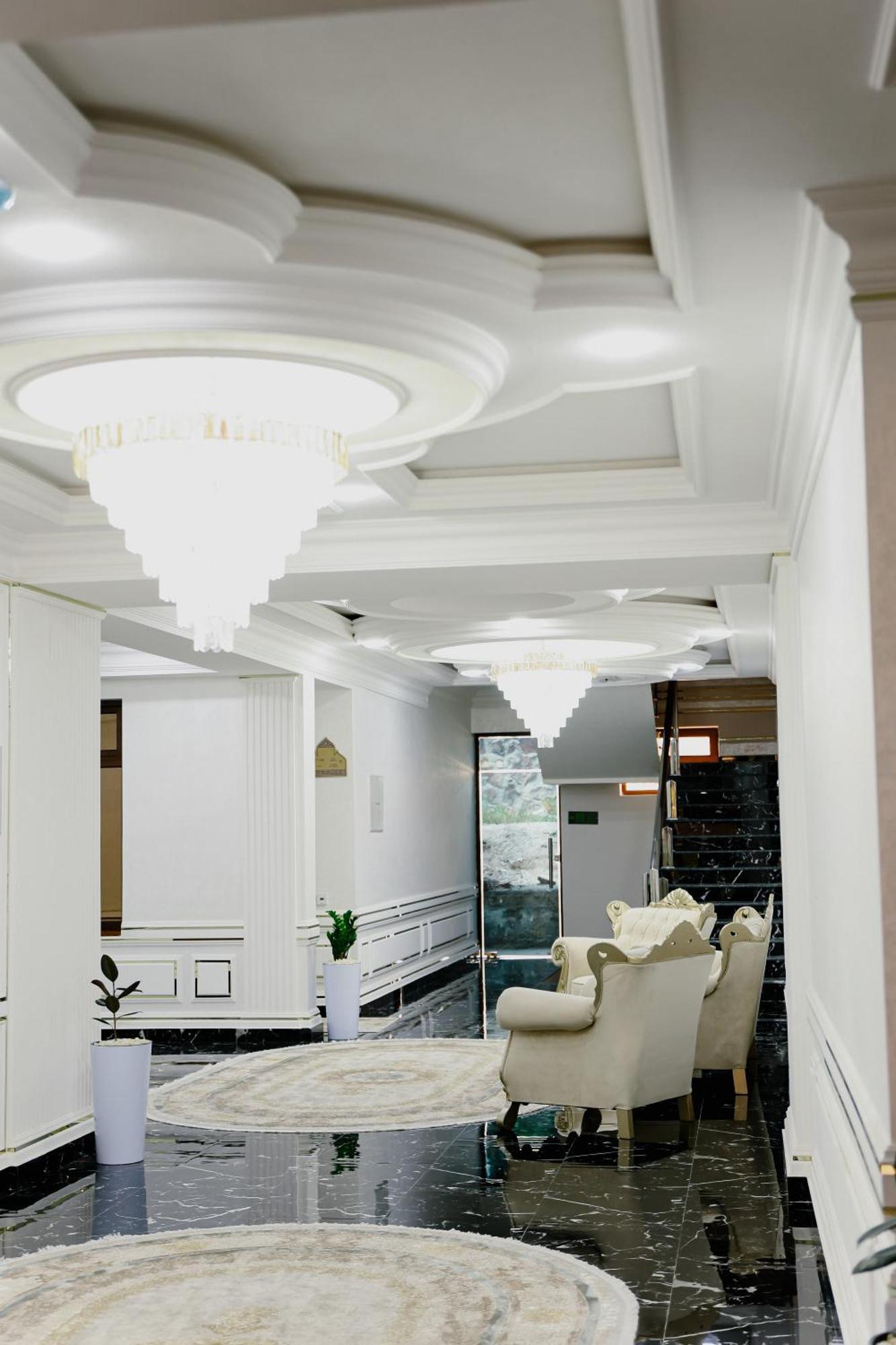 Ko'K Saroy Plaza Hotel Самарканд Екстер'єр фото