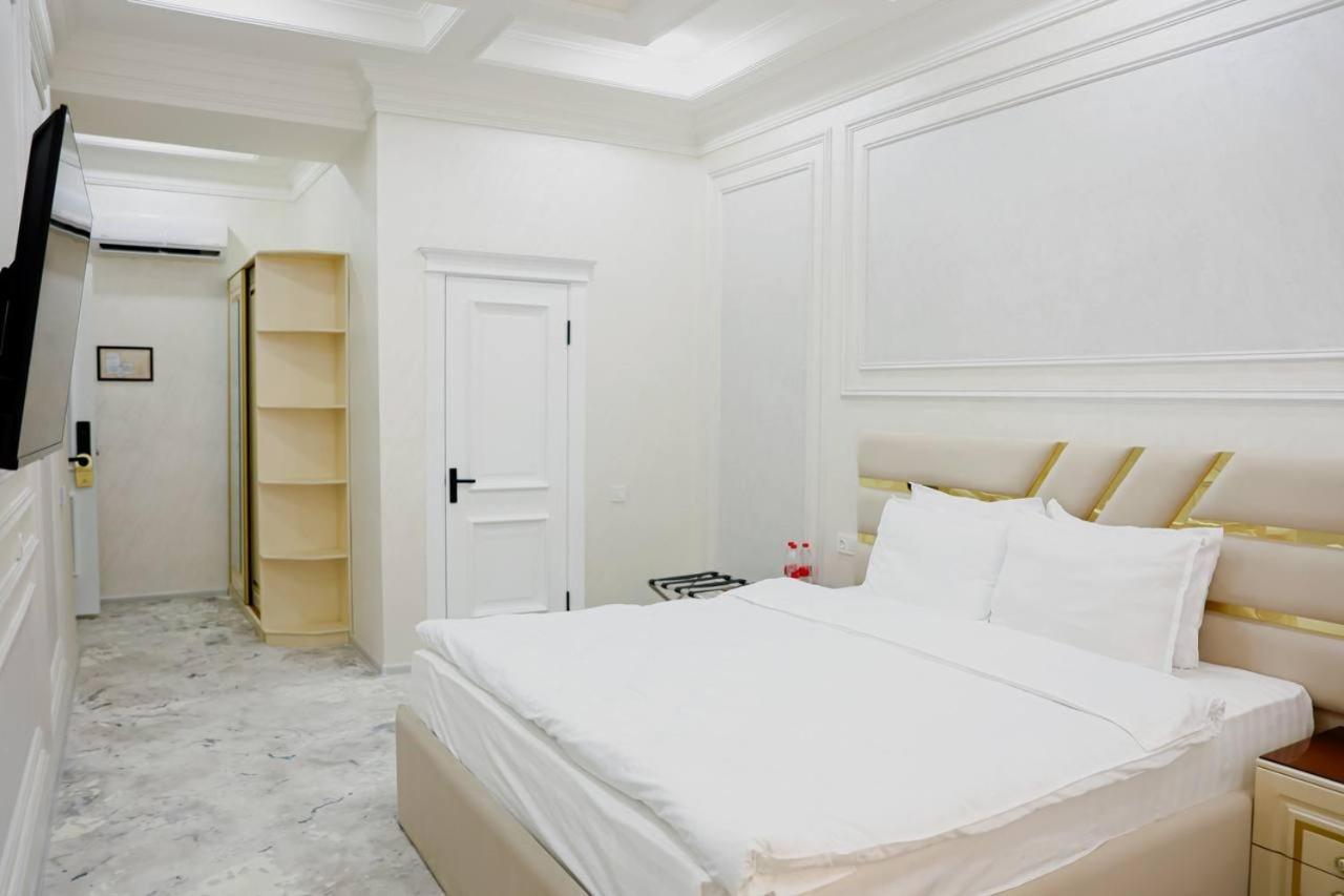 Ko'K Saroy Plaza Hotel Самарканд Екстер'єр фото